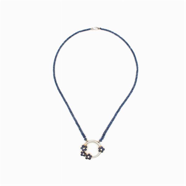 One strand of Sapphire necklace