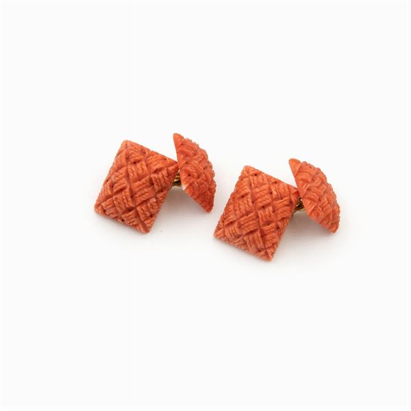 18kt yellow gold and coral Cufflinks