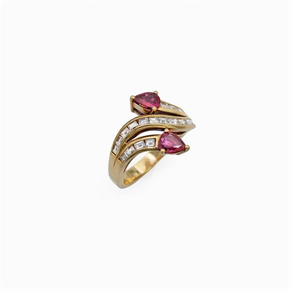 Anello contrarié in oro giallo 18kt