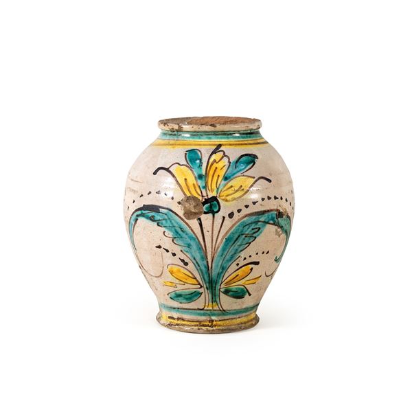Polychrome majolica vase