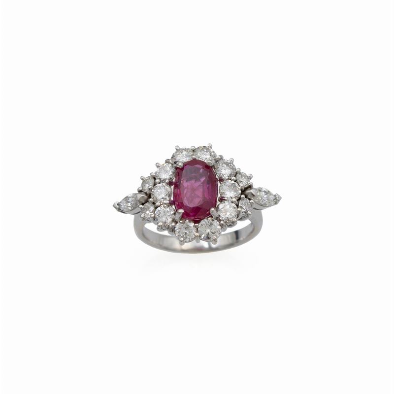 Anello in Oro Bianco 18kt Rubino Naturale Ceylon