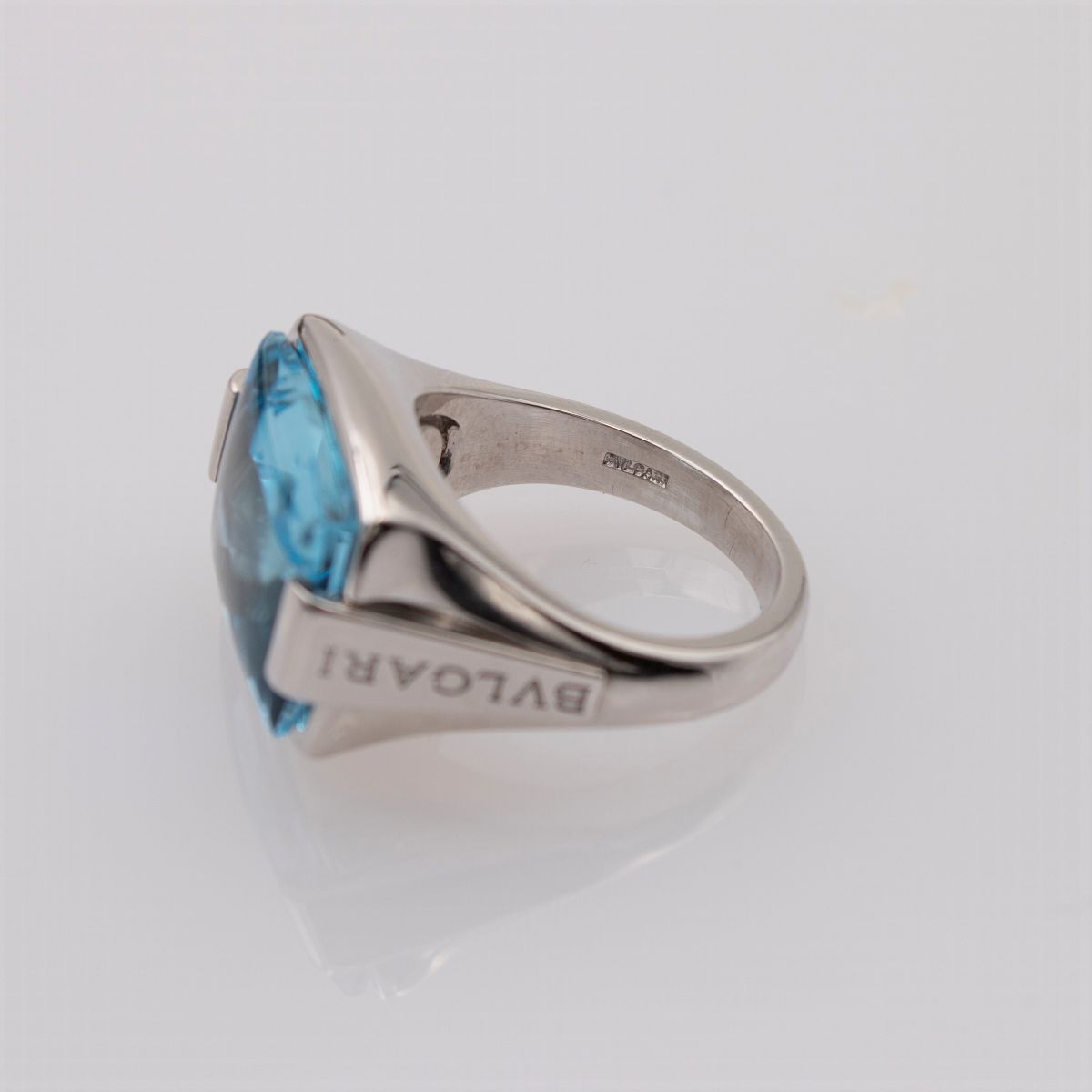 Bulgari Anello Collezione Metropolis