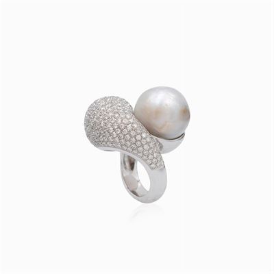 Anello Cocktail in Oro Bianco 18kt Perla South Sea