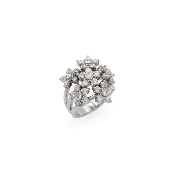 14kt white gold Rotating ring with floral motif  - Auction Fine Jewels Watches and Fashion Vintage - Colasanti Casa d'Aste