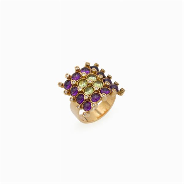 Anello in oro giallo 18kt ametiste e peridoti
