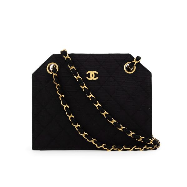 Chanel borsa a tracolla vintage  - Asta Gioielli Orologi e Fashion Vintage - Colasanti Casa d'Aste