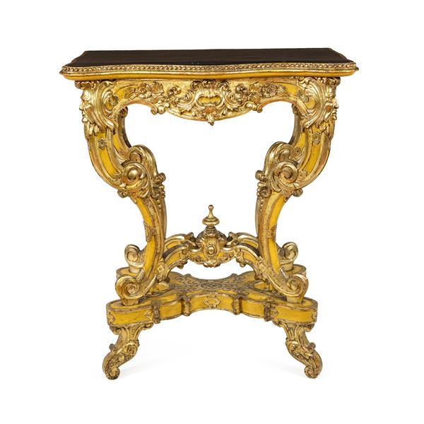 Gilded and carved wood console  (Rome, 18th-19th century)  - Auction Old Master Paintings, Furniture, Sculpture and Works of Art - Colasanti Casa d'Aste