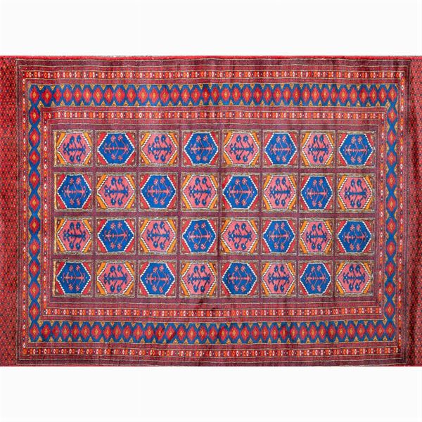 Oriental carpet