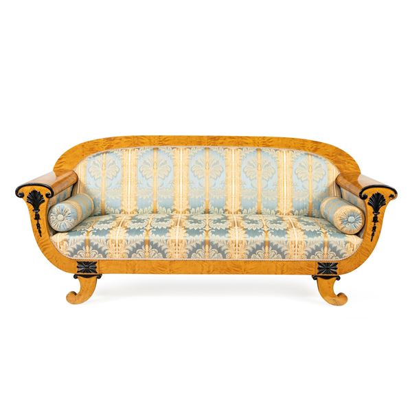Biedermeier sofa  (Northern Europe, 19th century)  - Auction Old Master Paintings, Furniture, Sculpture and Works of Art - Colasanti Casa d'Aste