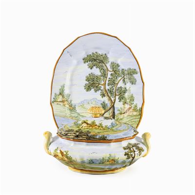 Zuppiera in Ceramica Castelli con Presentoire