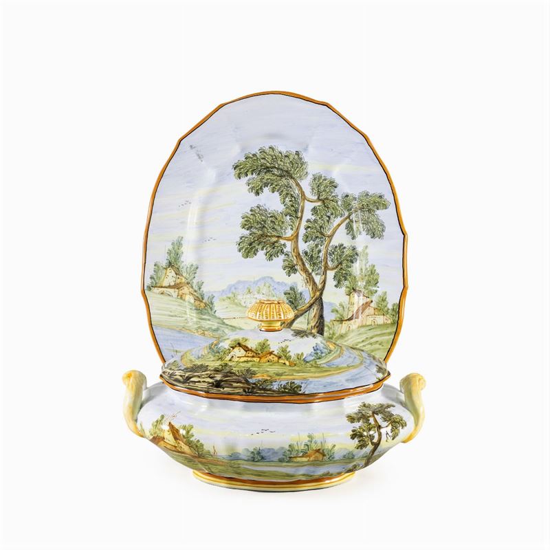 Zuppiera in Ceramica Castelli con Presentoire