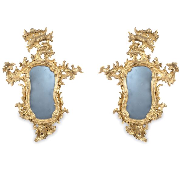 Pair of mirrors  (Italy, 18th century)  - Auction Old Master Paintings, Furniture, Sculpture and Works of Art - Colasanti Casa d'Aste