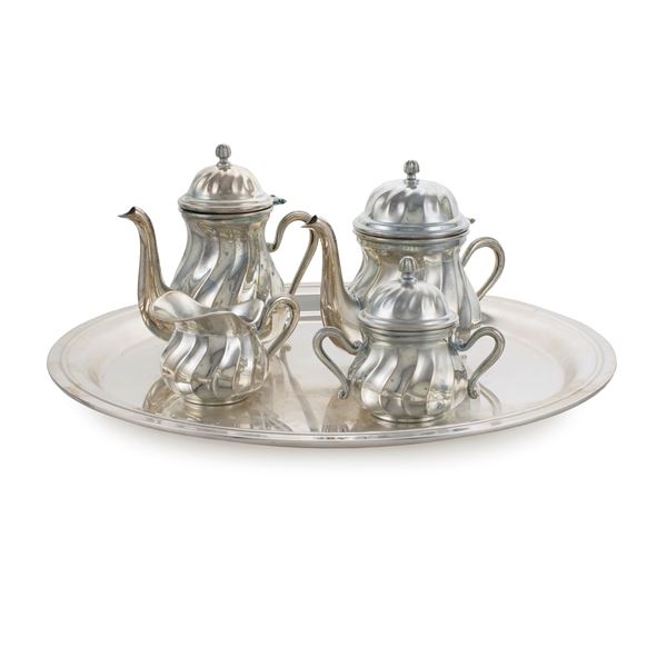 Silver tea and coffee service (5)  (Italy, 20th century)  - Auction Fine Silver and the Art of the Table - Colasanti Casa d'Aste