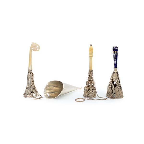 Group of silver bouquet holders (4)  (19th-20th century)  - Auction Fine Silver and the Art of the Table - Colasanti Casa d'Aste