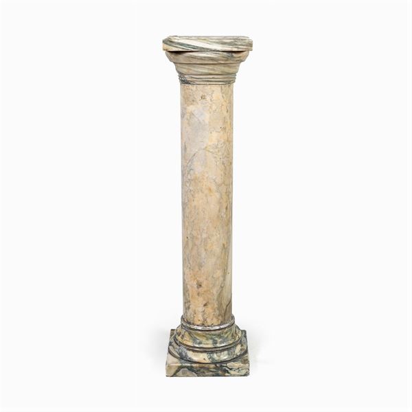 Colonna in marmo