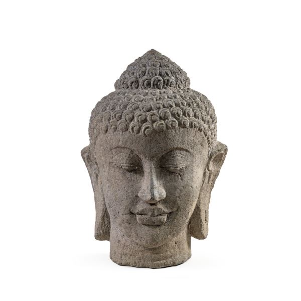Head of Buddha  (Java Indonesia)  - Auction Old Master Paintings, Furniture, Sculpture and Works of Art - Colasanti Casa d'Aste