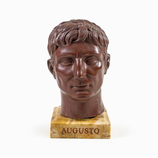 Testa in marmo rosso antico