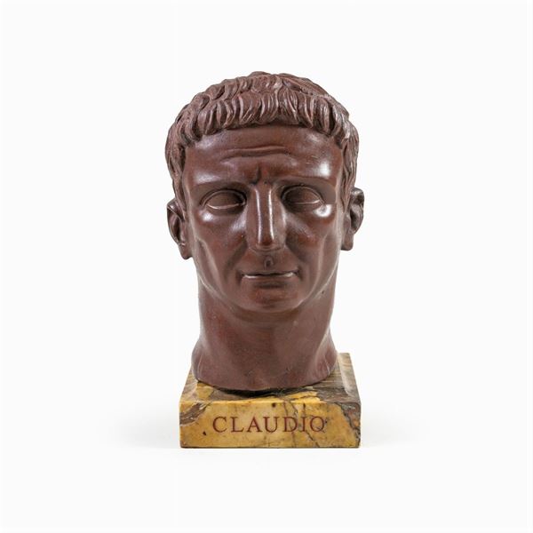 Testa in marmo rosso antico  (XIX-XX Sec.)  - Asta Dipinti Antichi, Arredi, Sculture e Oggetti d'Arte - Colasanti Casa d'Aste
