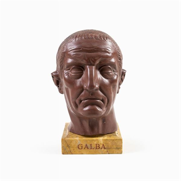 Testa in marmo rosso antico