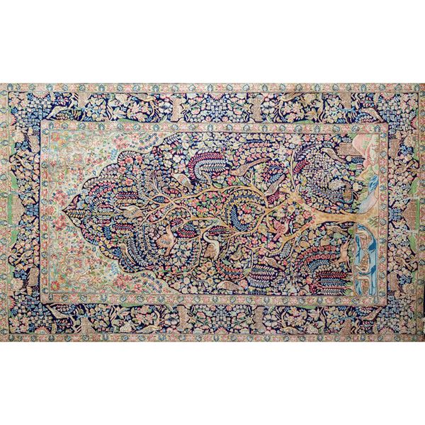 Kirman Laver Oriental carpet