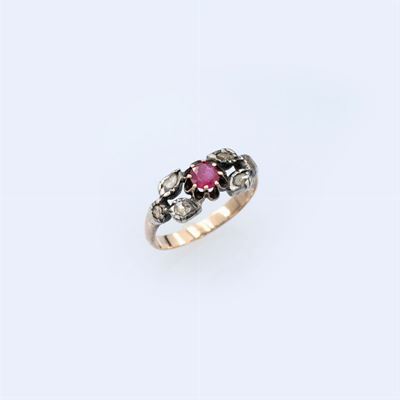 Anello in Oro e Argento Rubino e Rose di Diamante