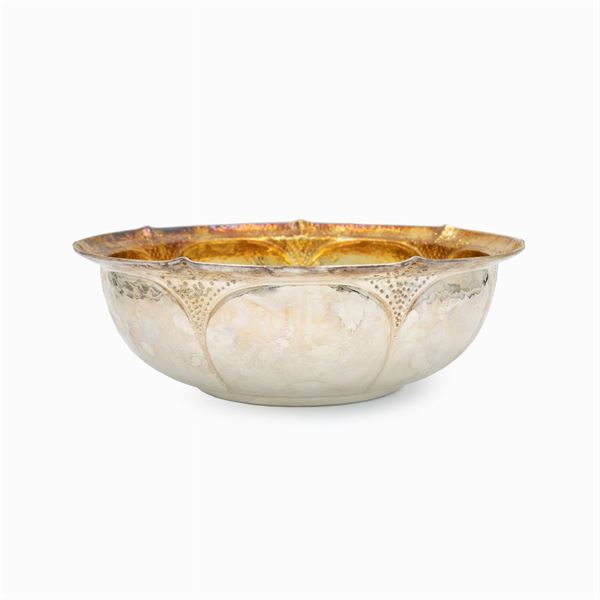 Silver centerpiece  (Italy, 20th century)  - Auction Fine Silver and the Art of the Table - Colasanti Casa d'Aste