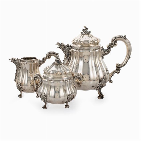 Silver tea service (3)