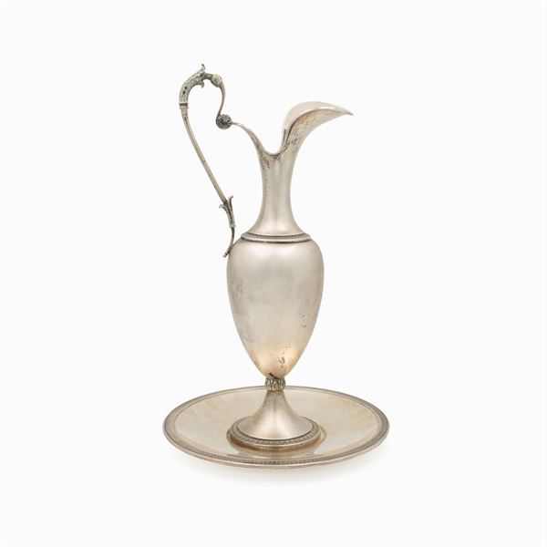 Versatoio in argento con presentoire (2)