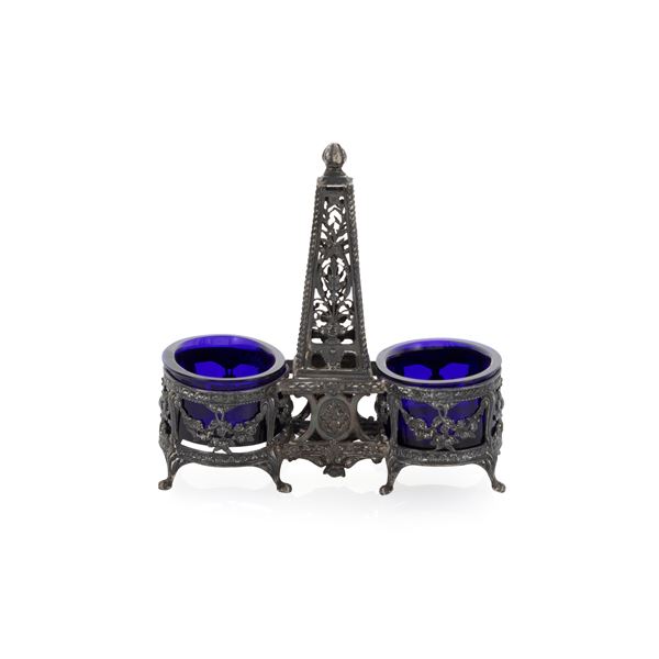 Silver and opaline glass salt cellar  (France, 19th -20th century)  - Auction Fine Silver and the Art of the Table - Colasanti Casa d'Aste