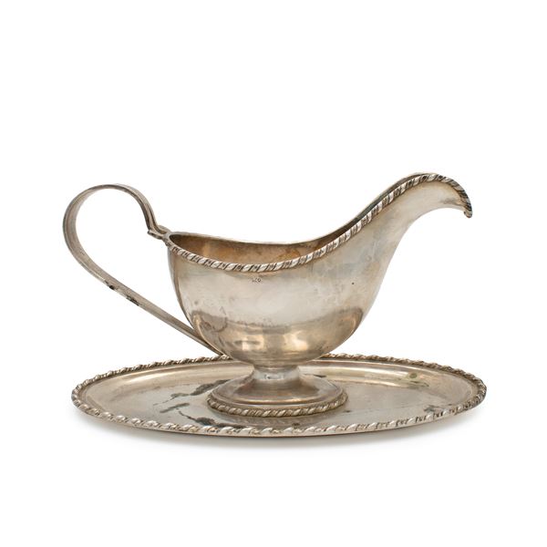 Silver gravy boat  (Italy, 20th century)  - Auction Fine Silver and the Art of the Table - Colasanti Casa d'Aste