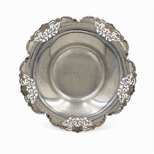 Silver centerpiece