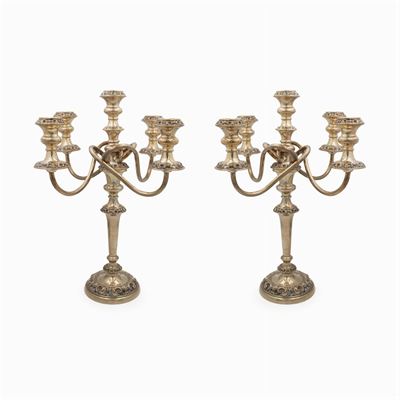 Coppia di Candelabri in Argento a Cinque Luci