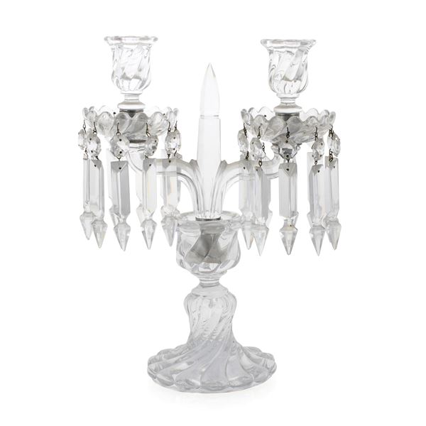 Baccarat, candelabro a due luci in cristallo  (Francia, XX Sec.)  - Asta Argenti e l'Arte della Tavola - Colasanti Casa d'Aste