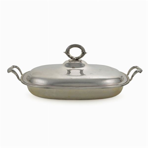 Silver vegetable dish