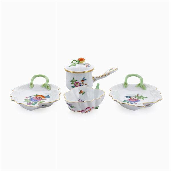 Herend, group of 4 polychrome porcelain objects