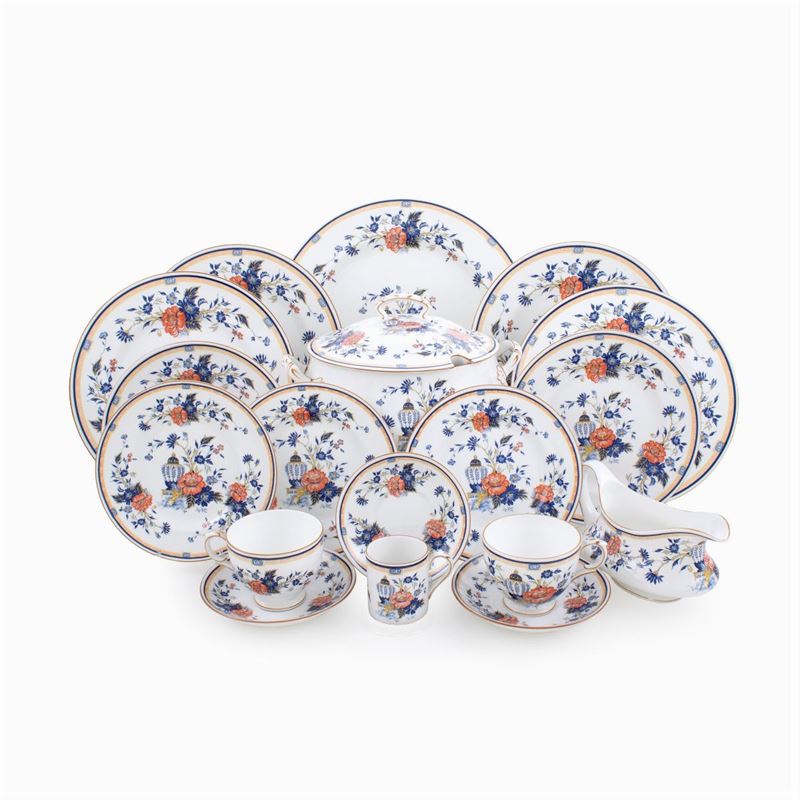 Crown Staffordshire, Servizio da Tavola (99)