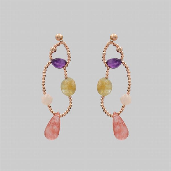 Orecchini pendenti in oro giallo 18kt ematite rosa crisoprasio e amestista