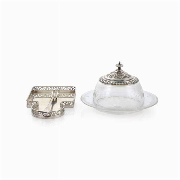 Group of silver objects (3)
