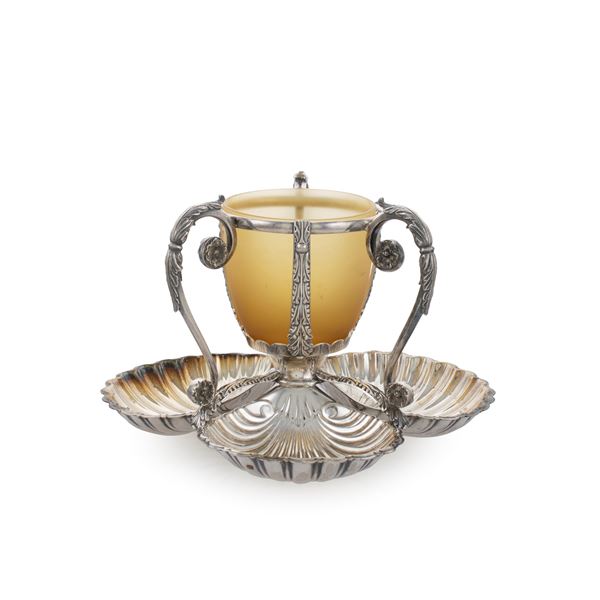 Silver metal and glass entree dish  (England, 20th century)  - Auction Fine Silver and the Art of the Table - Colasanti Casa d'Aste