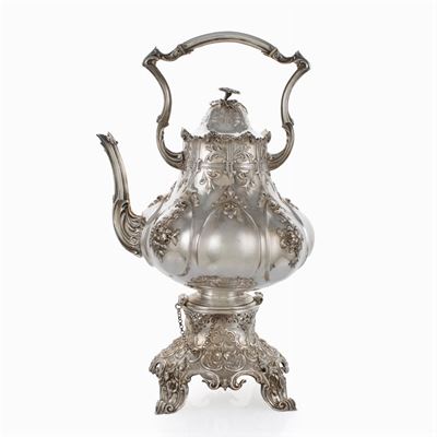 Samovar in Argento
