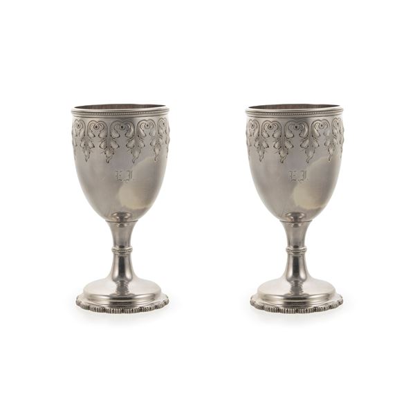 Tiffany & Co., coppia di bicchieri a calice in argento  (Stati Uniti, XX Sec.)  - Asta Argenti e l'Arte della Tavola - Colasanti Casa d'Aste
