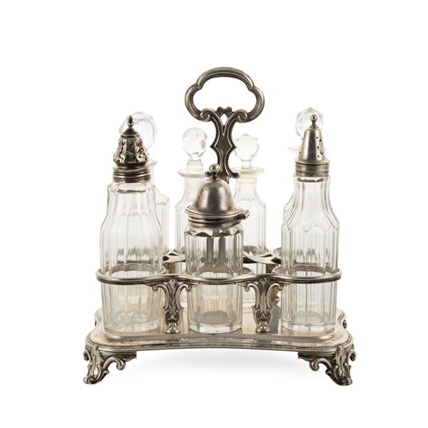 Silver cruet with seven flacons  (London, 1842)  - Auction Fine Silver and the Art of the Table - Colasanti Casa d'Aste