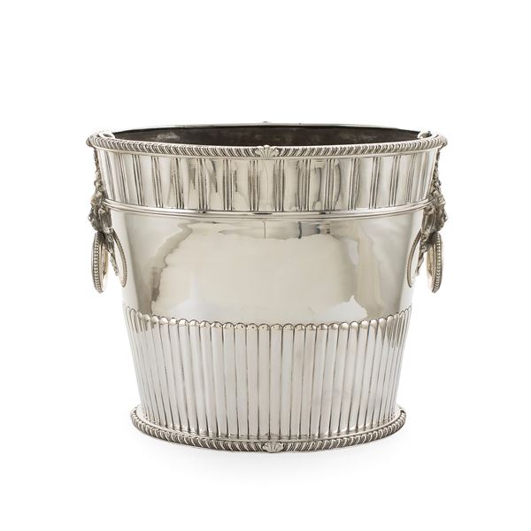 Silver Bottle bucket  (Italy, 20th century)  - Auction Fine Silver and the Art of the Table - Colasanti Casa d'Aste