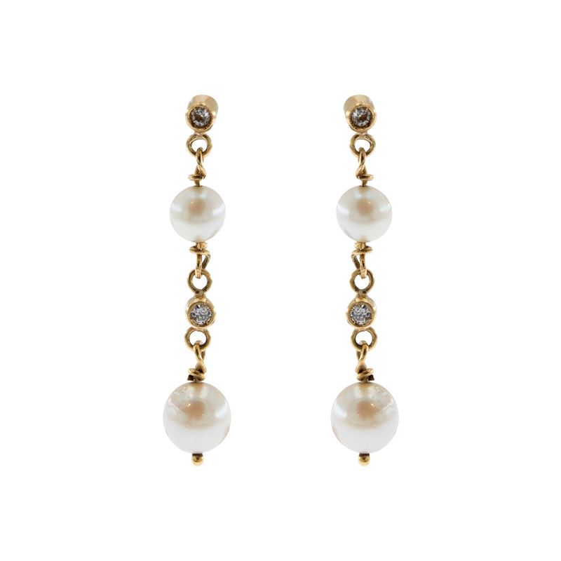 Orecchini Pendenti in Oro Giallo 18kt Perle e Diamanti
