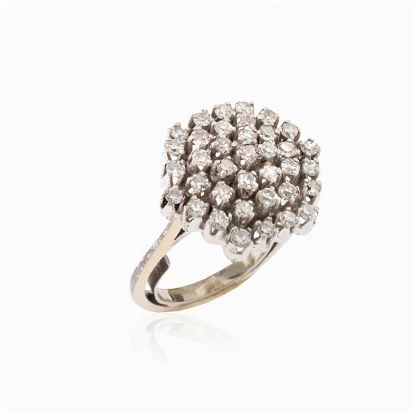 14kt white gold diamond ring