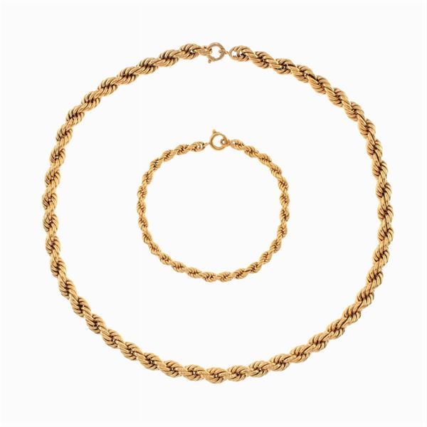 18kt yellow gold necklace and bracelet