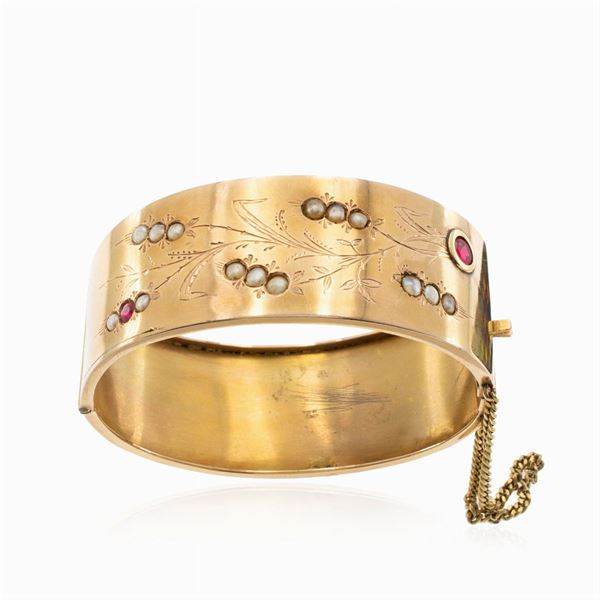 Antique 9kt yellow gold cuff bracelet