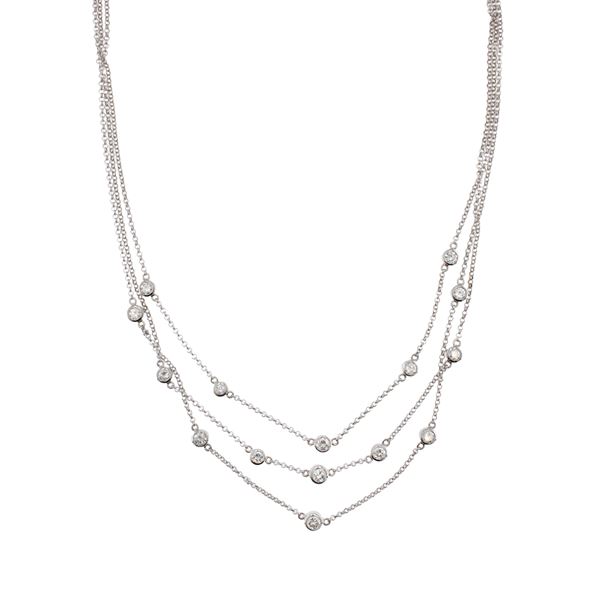 Three-strand necklace in 18kt white gold and diamonds