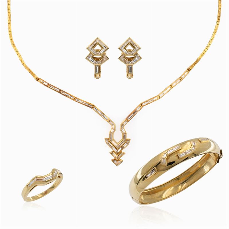 Parure a Motivo Geometrico in Oro Giallo 18kt e Diamanti