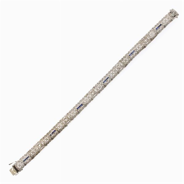 Antique 18kt white gold bracelet